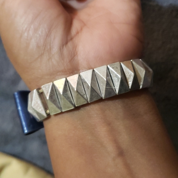 Bcbg Bows n metal bracelet - Picture 8 of 9